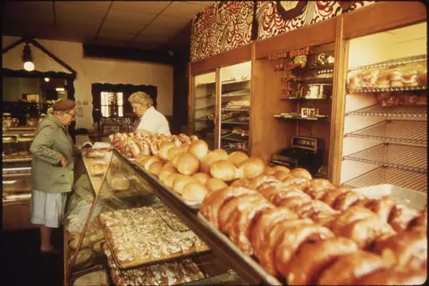 Mrs Browns Bakery Torpoint photo 2